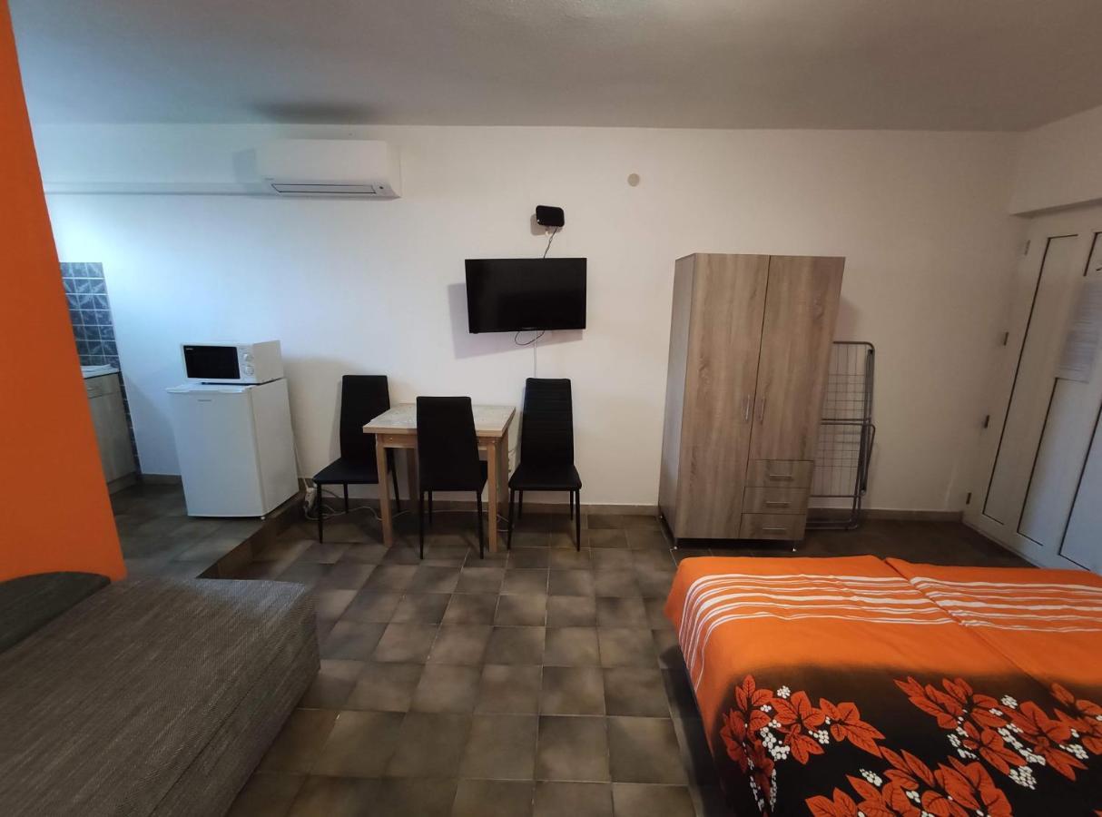 Vasti Apartman Siofok Ngoại thất bức ảnh