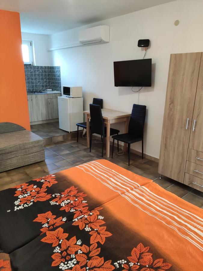 Vasti Apartman Siofok Ngoại thất bức ảnh