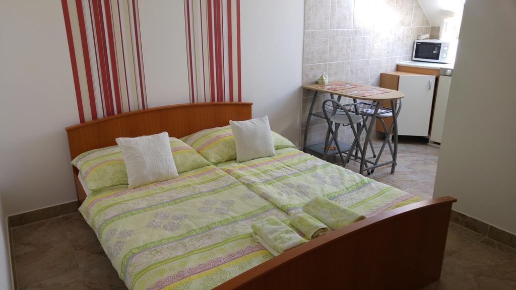 Vasti Apartman Siofok Ngoại thất bức ảnh