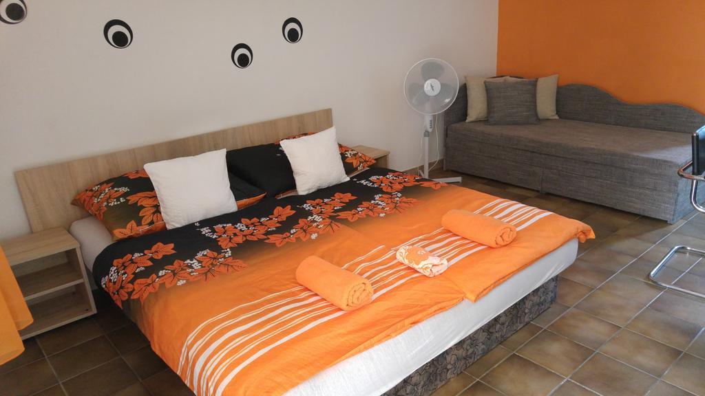 Vasti Apartman Siofok Ngoại thất bức ảnh